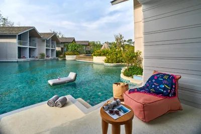Deluxe Pool Access with Schedule Boat Transfer — Island Escape Burasari